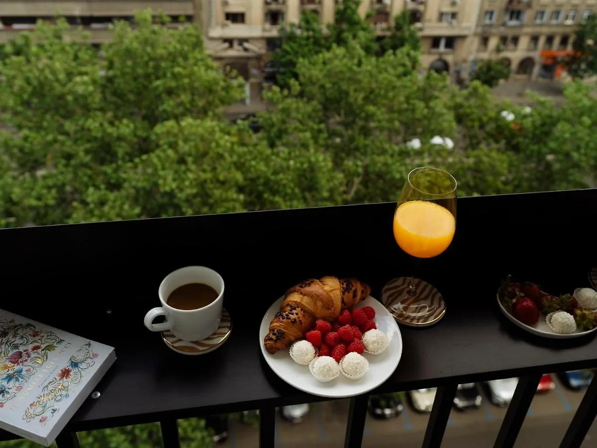 Superb City View - Bright & Stylish - 2Br Bucarest 0*,